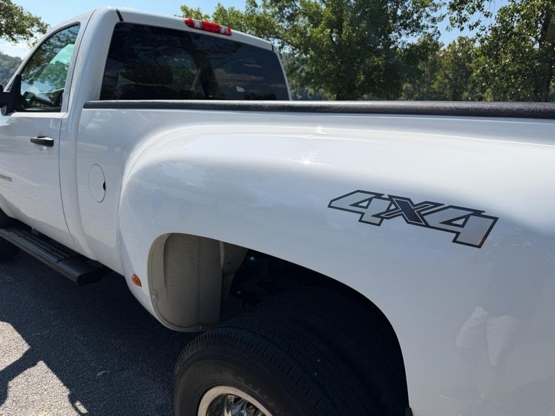 Chevrolet Silverado 3500HD Work Truck Long Box 4WD 2013