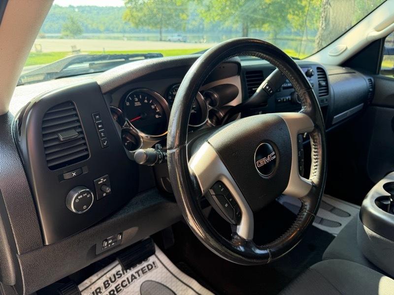 GMC Sierra 2500HD  2009