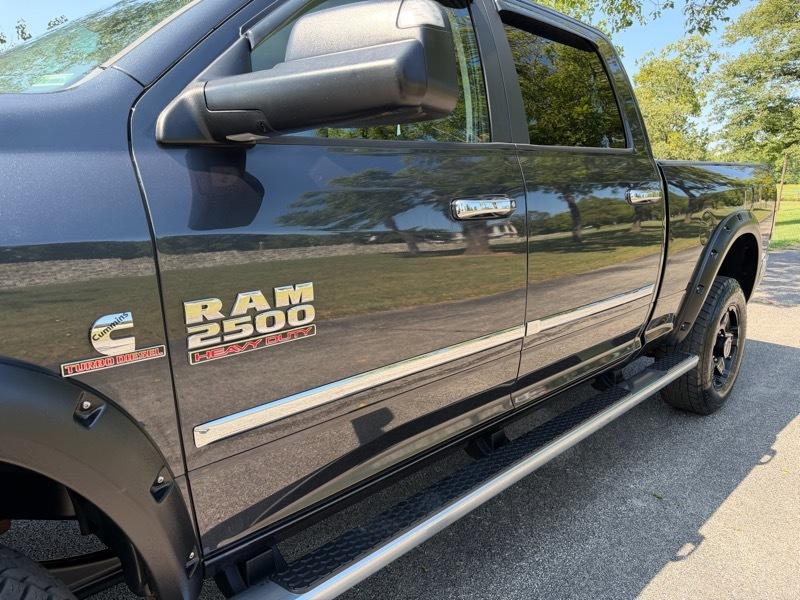 RAM 2500 SLT Crew Cab SWB 4WD 2015