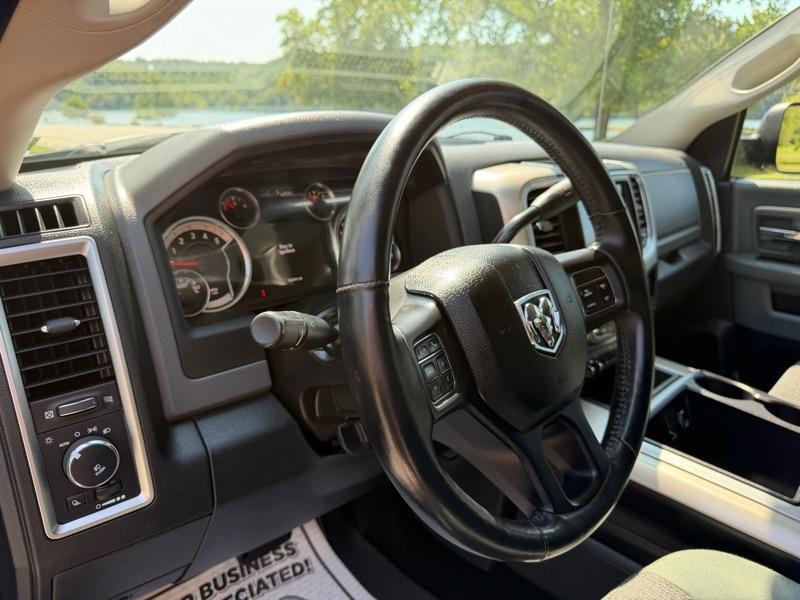 RAM 2500 SLT Crew Cab SWB 4WD 2015