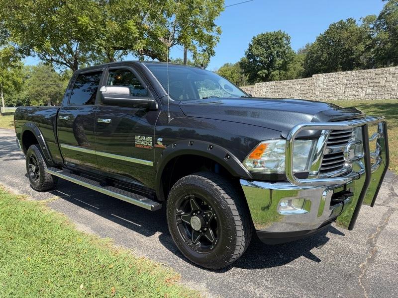 RAM 2500 SLT Crew Cab SWB 4WD 2015