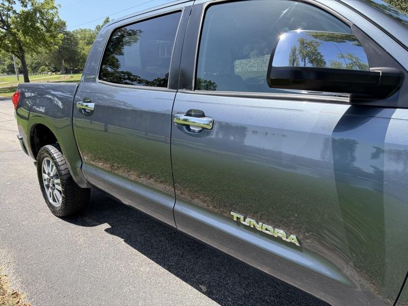 Toyota Tundra Limited CrewMax 5.7L 4WD 2008