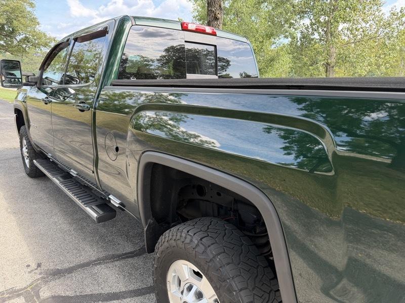 GMC Sierra 2500HD SLE Crew Cab 4WD 2015