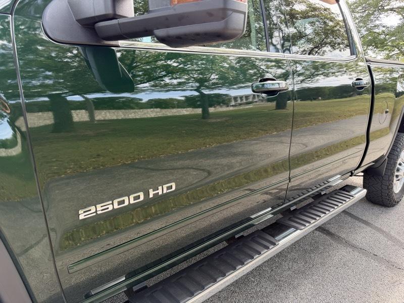 GMC Sierra 2500HD SLE Crew Cab 4WD 2015