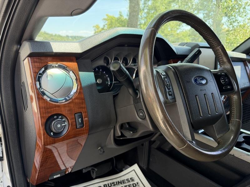 Ford F-250 SD King Ranch Crew Cab 4WD 2016