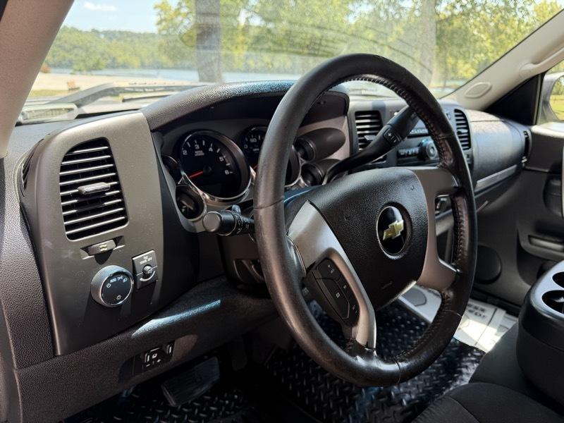 Chevrolet Silverado 2500HD LT Crew Cab 4WD 2014