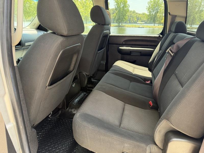 Chevrolet Silverado 2500HD LT Crew Cab 4WD 2014