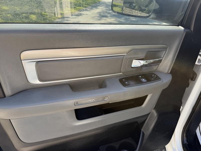 RAM 2500 Tradesman 4WD 2014