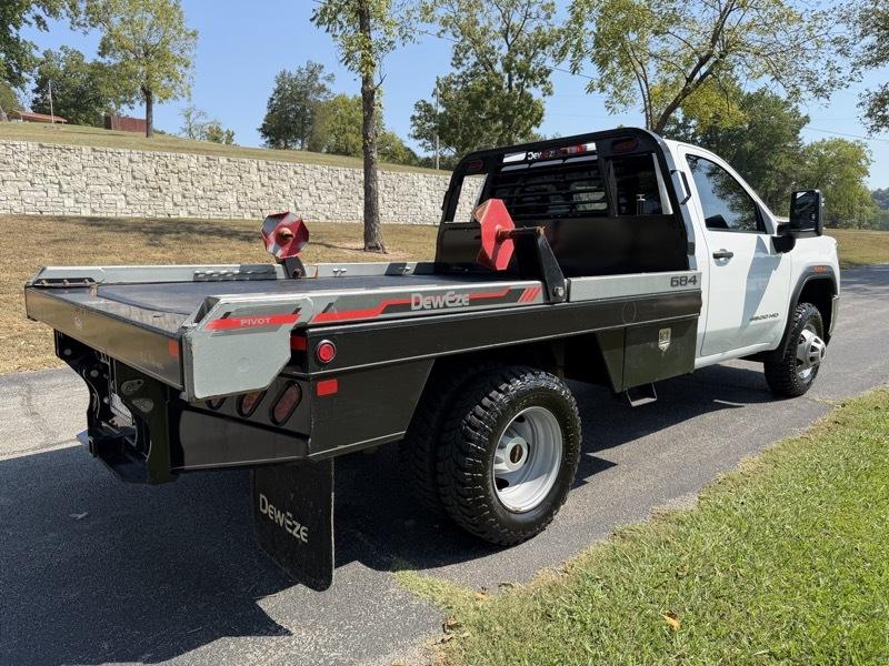 GMC Sierra 3500HD Pro Regular Cab 4WD 2023