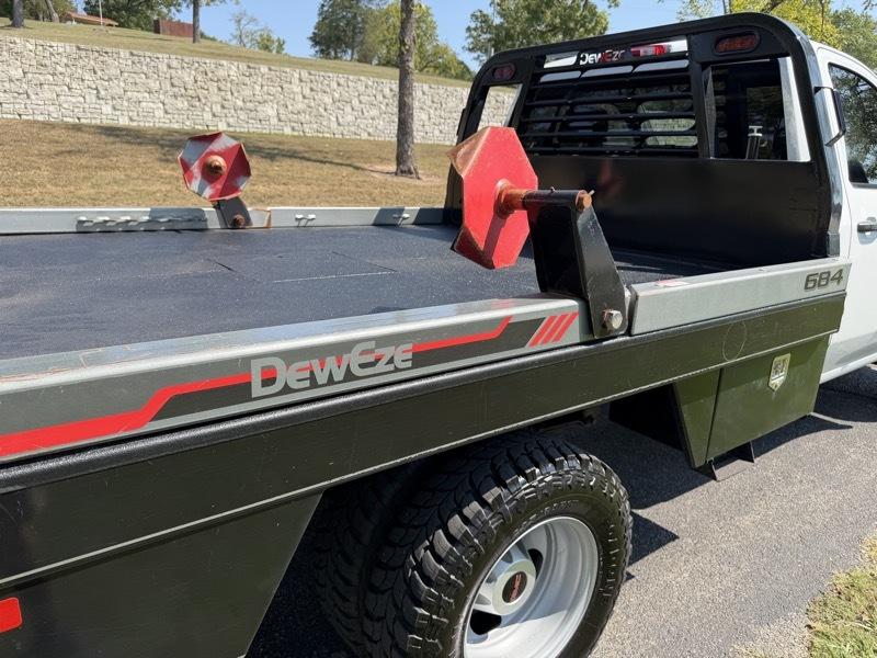 GMC Sierra 3500HD Pro Regular Cab 4WD 2023