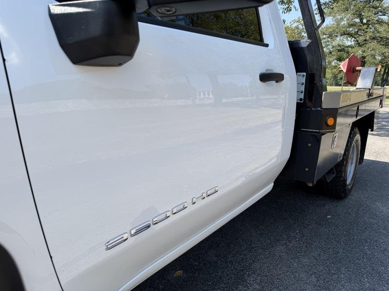 GMC Sierra 3500HD Pro Regular Cab 4WD 2023