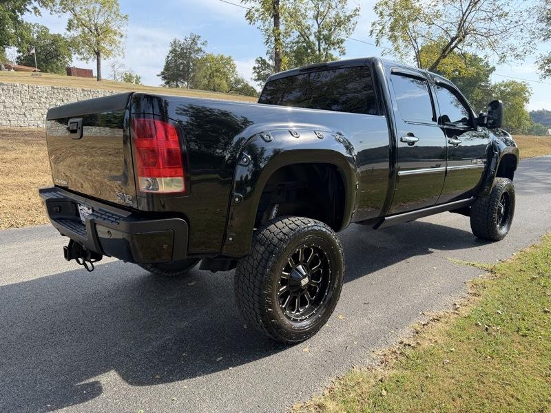 GMC Sierra 2500HD Denali Crew Cab 4WD 2014