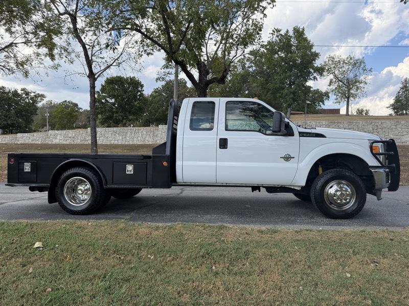 Ford F-350 SD XL SuperCab Long Bed DRW 4WD 2012