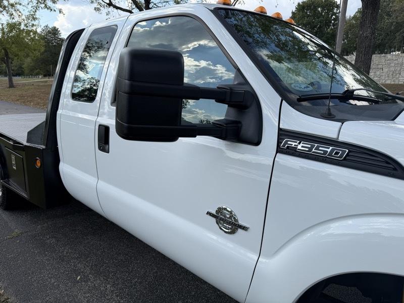 Ford F-350 SD XL SuperCab Long Bed DRW 4WD 2012