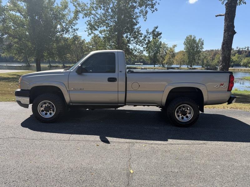 Chevrolet Silverado 2500HD 4WD 2003