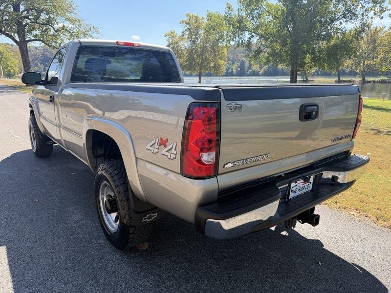 Chevrolet Silverado 2500HD 4WD 2003