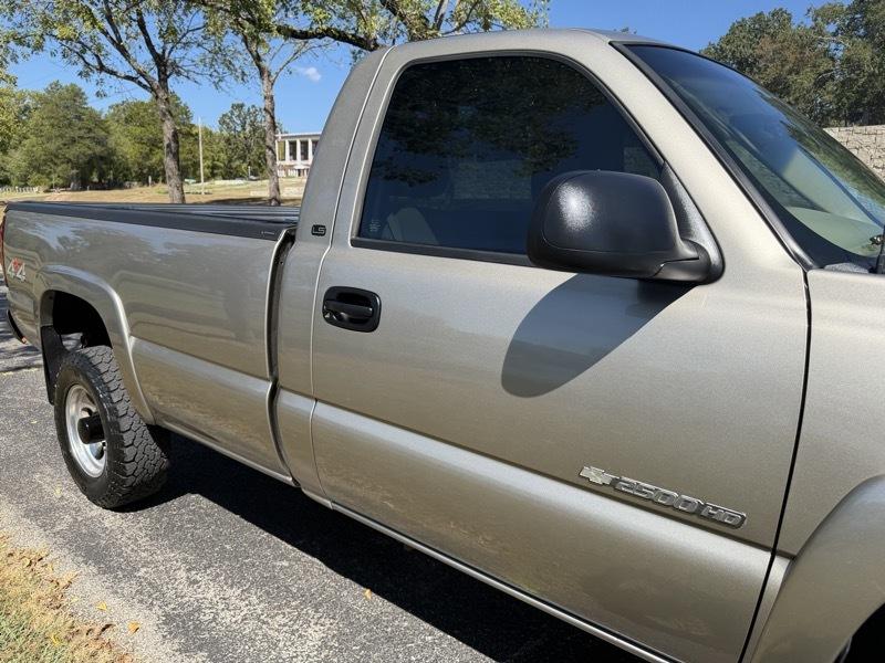 Chevrolet Silverado 2500HD 4WD 2003