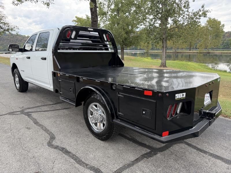 RAM 3500 Regular Cab Standard Weel Base 4WD 2022