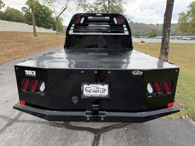 RAM 3500 Regular Cab Standard Weel Base 4WD 2022