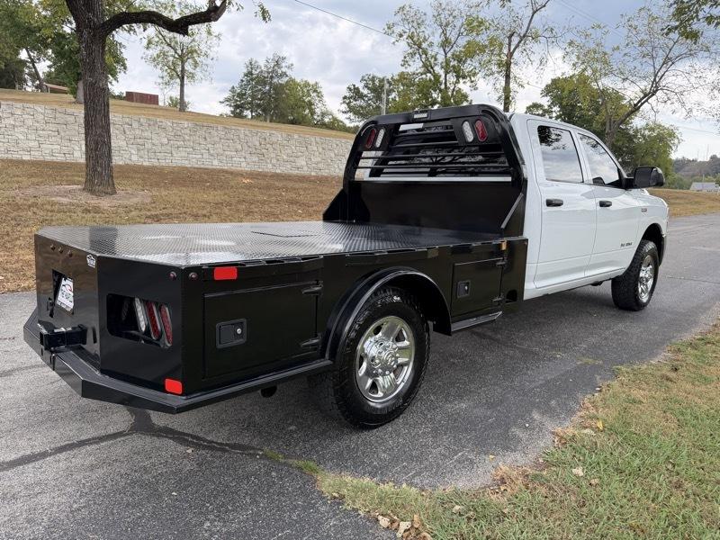 RAM 3500 Regular Cab Standard Weel Base 4WD 2022