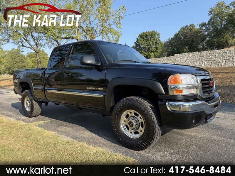 GMC Sierra 2500HD SLE Ext. Cab Short Bed 4WD 2003