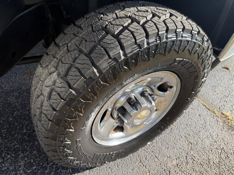 Chevrolet Silverado 2500HD LS Crew Cab Short Bed 4WD 2004