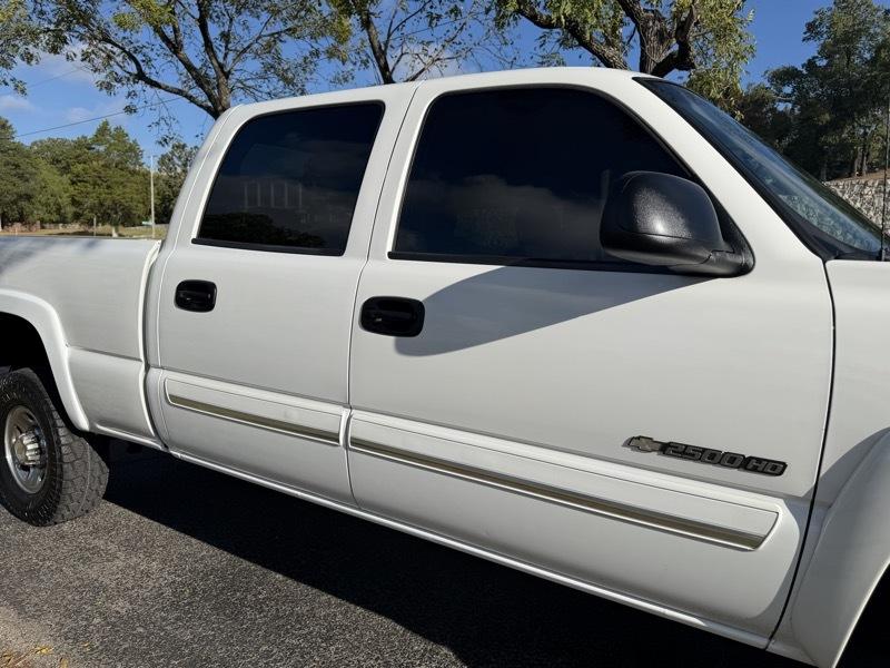 Chevrolet Silverado 2500HD LS Crew Cab Short Bed 4WD 2004