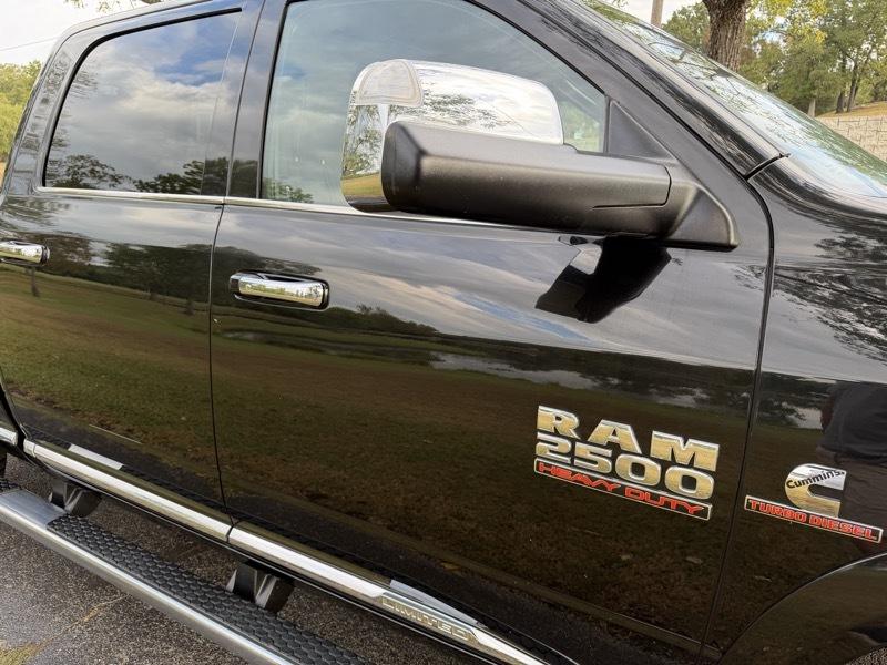 RAM 2500 Limited Crew Cab SWB 4WD 2016