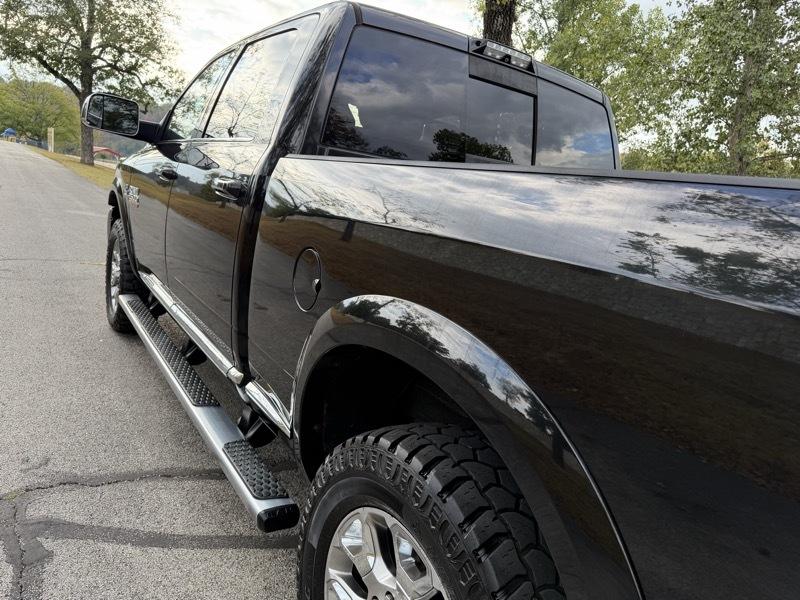 RAM 2500 Limited Crew Cab SWB 4WD 2016