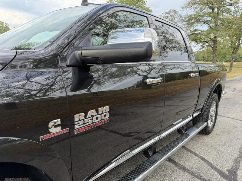 RAM 2500 Limited Crew Cab SWB 4WD 2016