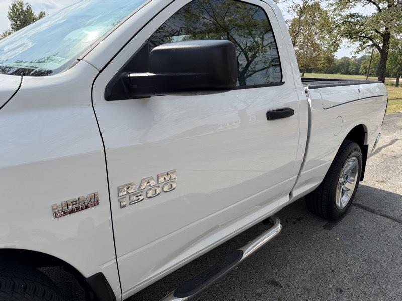 RAM 1500 Tradesman Regular Cab SWB 4WD 2013