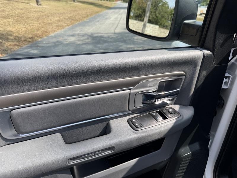 RAM 1500 Tradesman Regular Cab SWB 4WD 2013