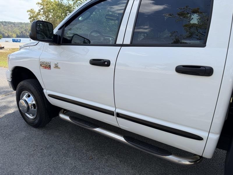 Dodge Ram 3500 SLT Quad Cab 4WD DRW 2007