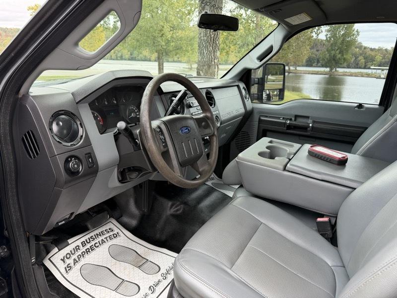 Ford F-350 SD XLT DRW 4WD 2015