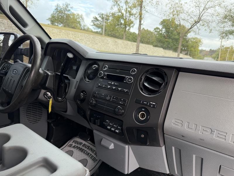 Ford F-350 SD XLT DRW 4WD 2015