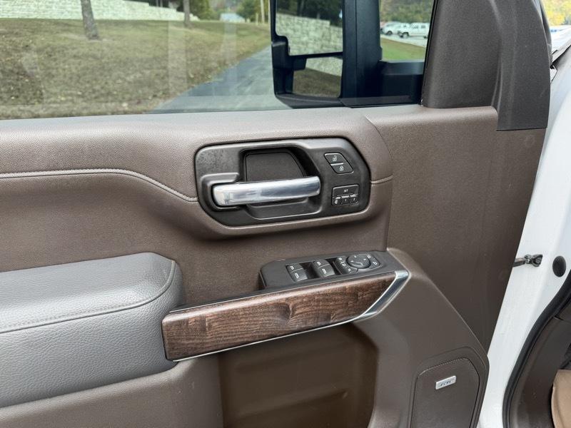GMC Sierra 3500HD Denali Crew Cab 4WD 2020