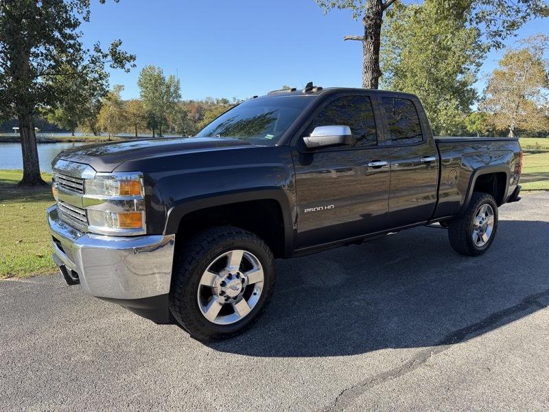 Chevrolet Silverado 2500HD Work Truck Double Cab 4WD 2016