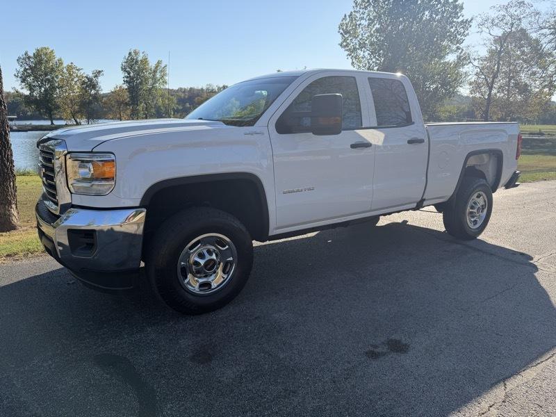 GMC Sierra 2500HD Base Double Cab 4WD 2018