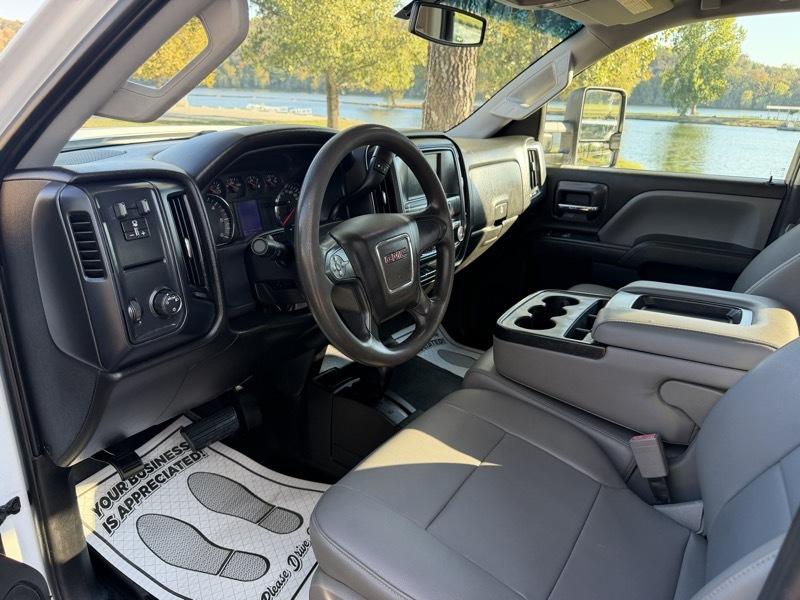 GMC Sierra 2500HD Base Double Cab 4WD 2018
