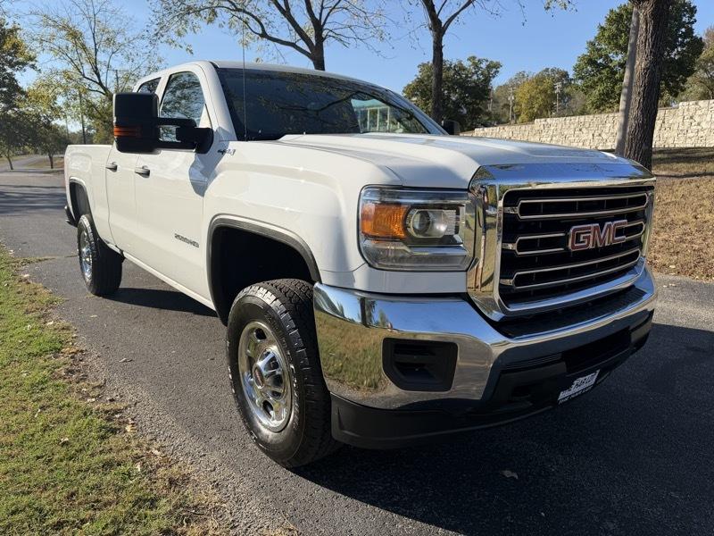 GMC Sierra 2500HD Base Double Cab 4WD 2018