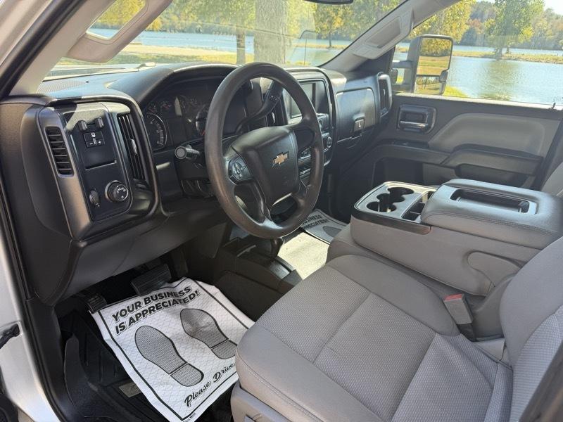 Chevrolet Silverado 2500HD Work Truck Crew Cab Short Box 4WD 2019