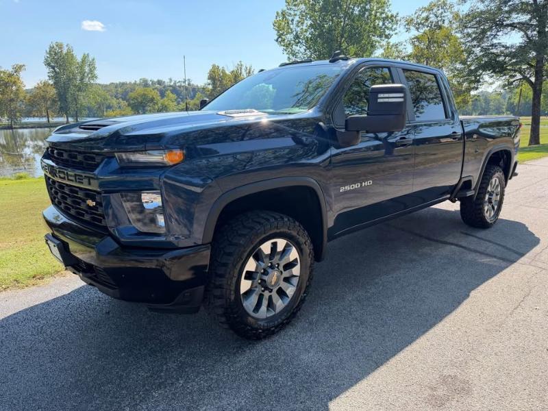 Chevrolet Silverado 2500HD Custom Crew Cab Short Box 4WD 2023