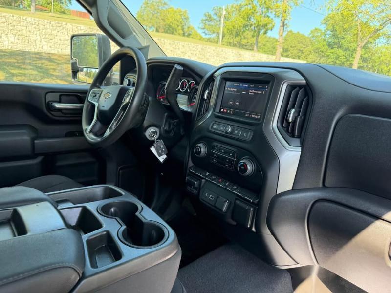 Chevrolet Silverado 2500HD Custom Crew Cab Short Box 4WD 2023