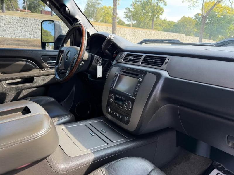 GMC Sierra 2500HD Denali Crew Cab 4WD 2014