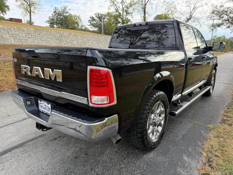 RAM 2500 Longhorn Crew Cab SWB 4WD 2016
