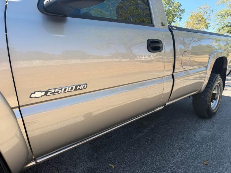 Chevrolet Silverado 2500HD 4WD 2003