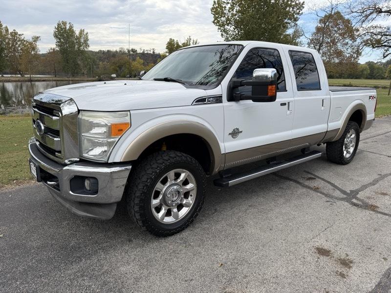 Ford F-250 SD Lariat Crew Cab 4WD 2011