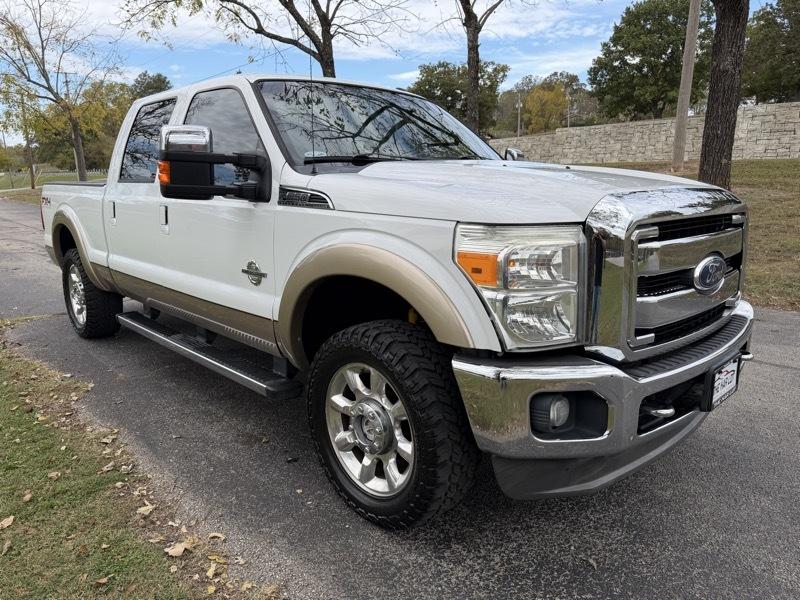 Ford F-250 SD Lariat Crew Cab 4WD 2011