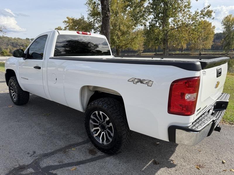 Chevrolet Silverado 1500 Work Truck 4WD 2010