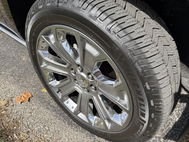 GMC Yukon XL Denali 4WD 2016